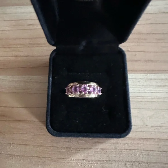 Solid 14Kt Gold Pink Sapphire Ring - Picture 7 of 15